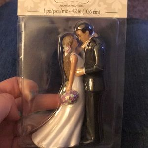 Wedding cake topper